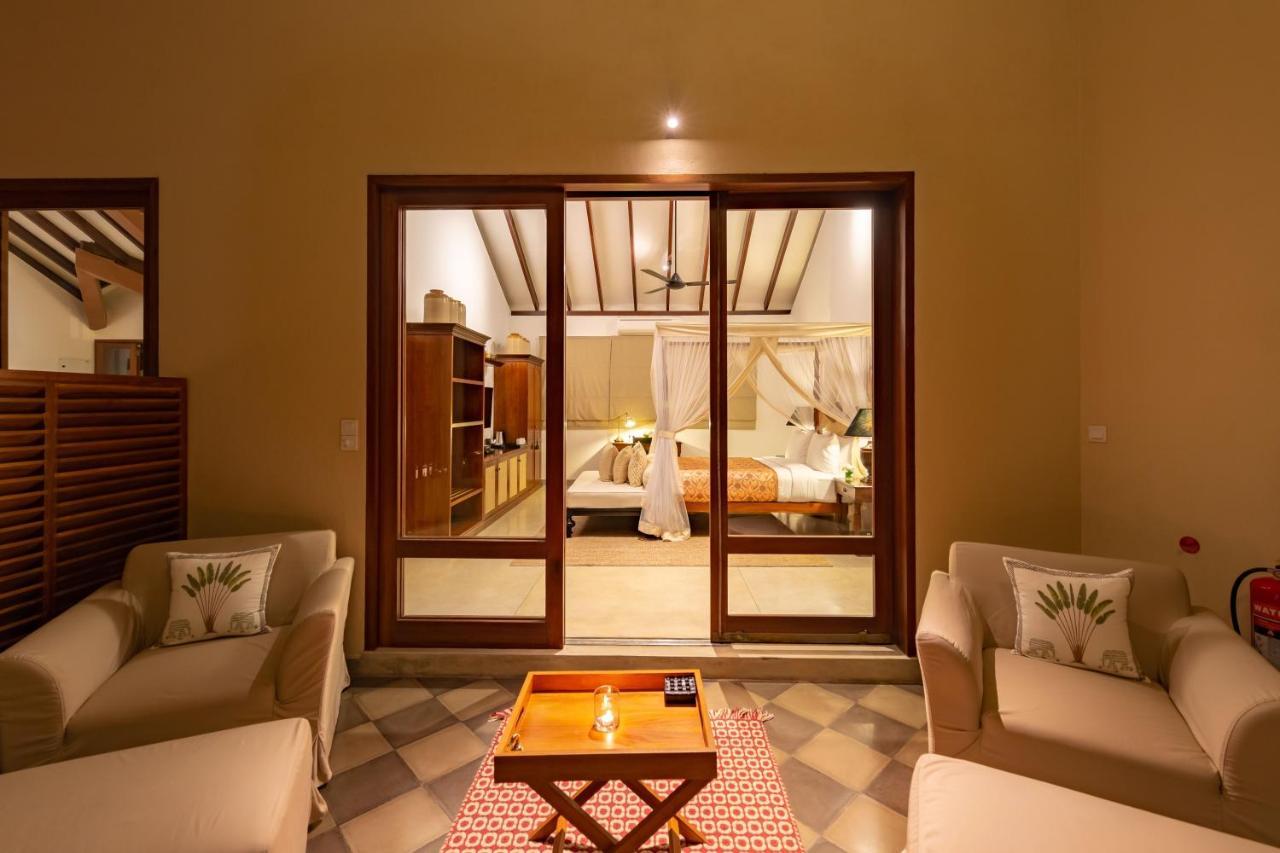 Taru Villas The Long House - בנטוטה מראה חיצוני תמונה